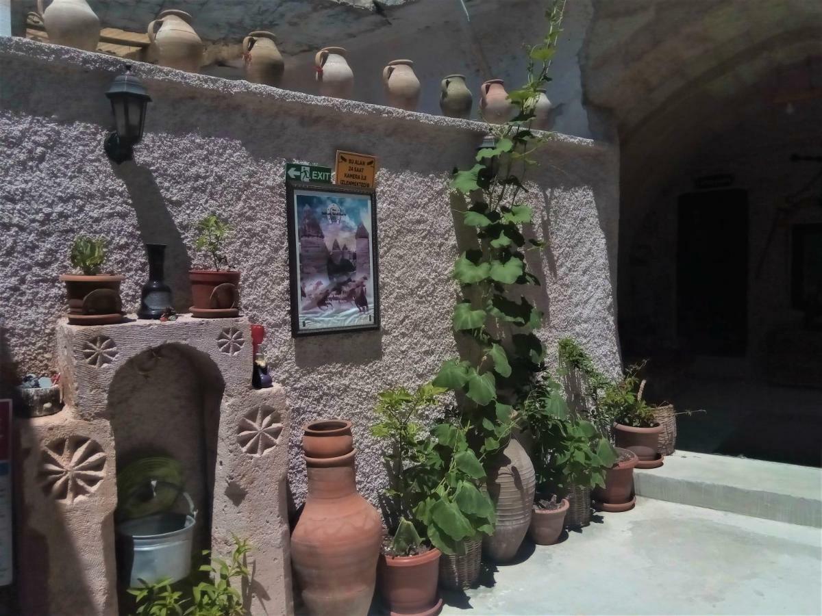 Homestay Cave Hostel Γκόρεμε Εξωτερικό φωτογραφία